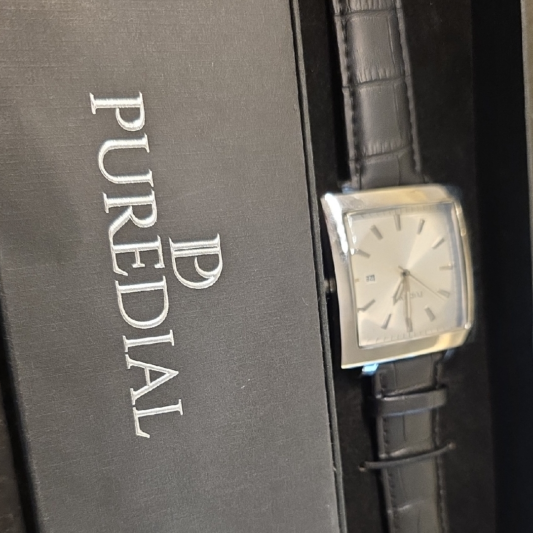 Black Leather Watch With Crocodile Pattern